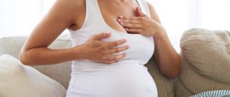 Боль грудей у беременной женщины