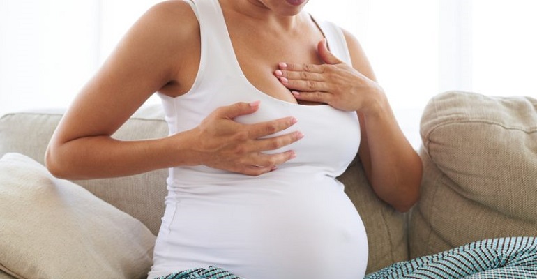 Боль грудей у беременной женщины
